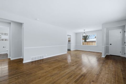 Tiny photo for 1006 E 163rd Street, South Holland, IL 60473 (MLS # 12560994)