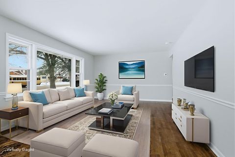 Tiny photo for 1006 E 163rd Street, South Holland, IL 60473 (MLS # 12560994)