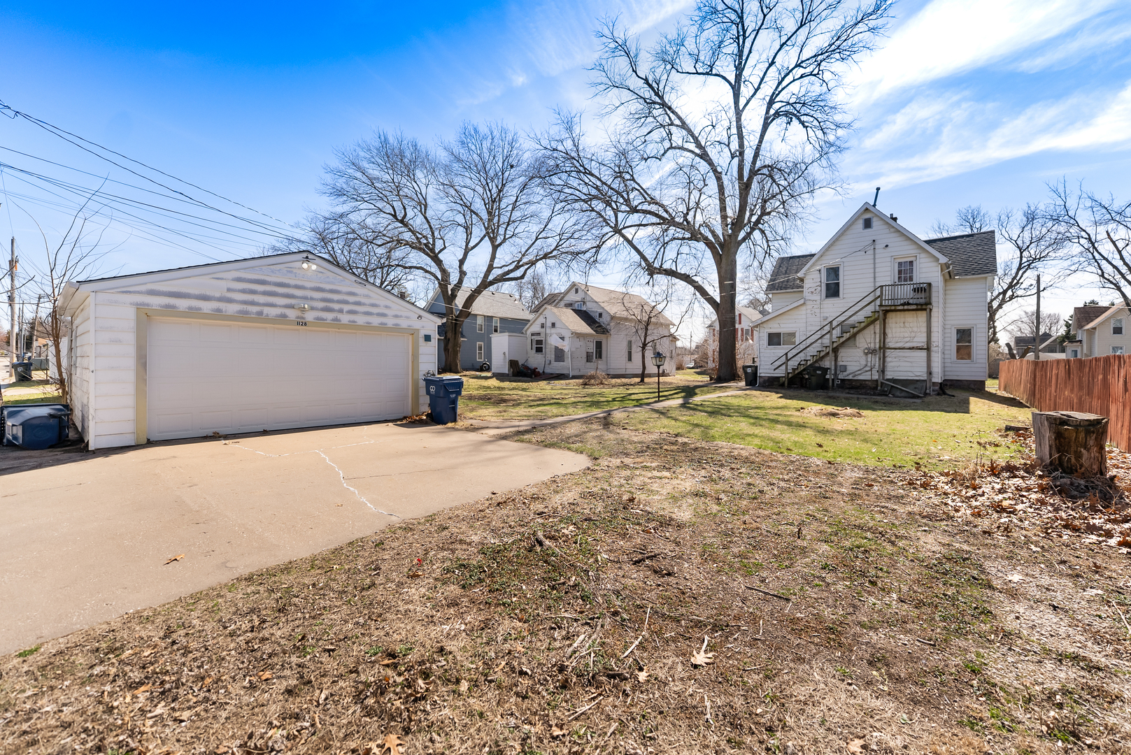 1128 W 14th Street