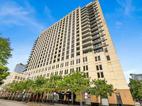 1255 S STATE Street 1704 Chicago IL 60605