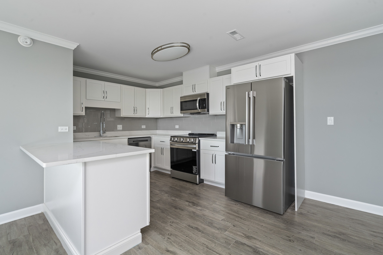 200 PARK Avenue 734