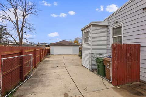 A home in Oak Lawn