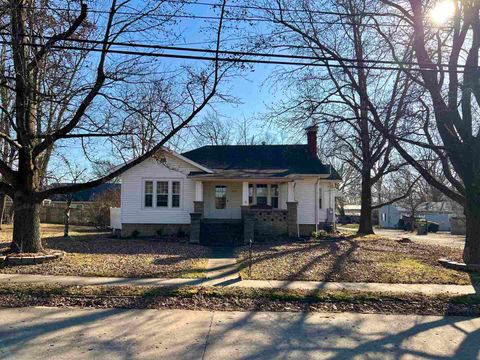 Tiny photo for 505 California St Street, Carterville, IL 62918 (MLS # 100000258)