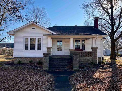 Photo of 505 California St Street, Carterville, IL 62918 (MLS # 100000258)