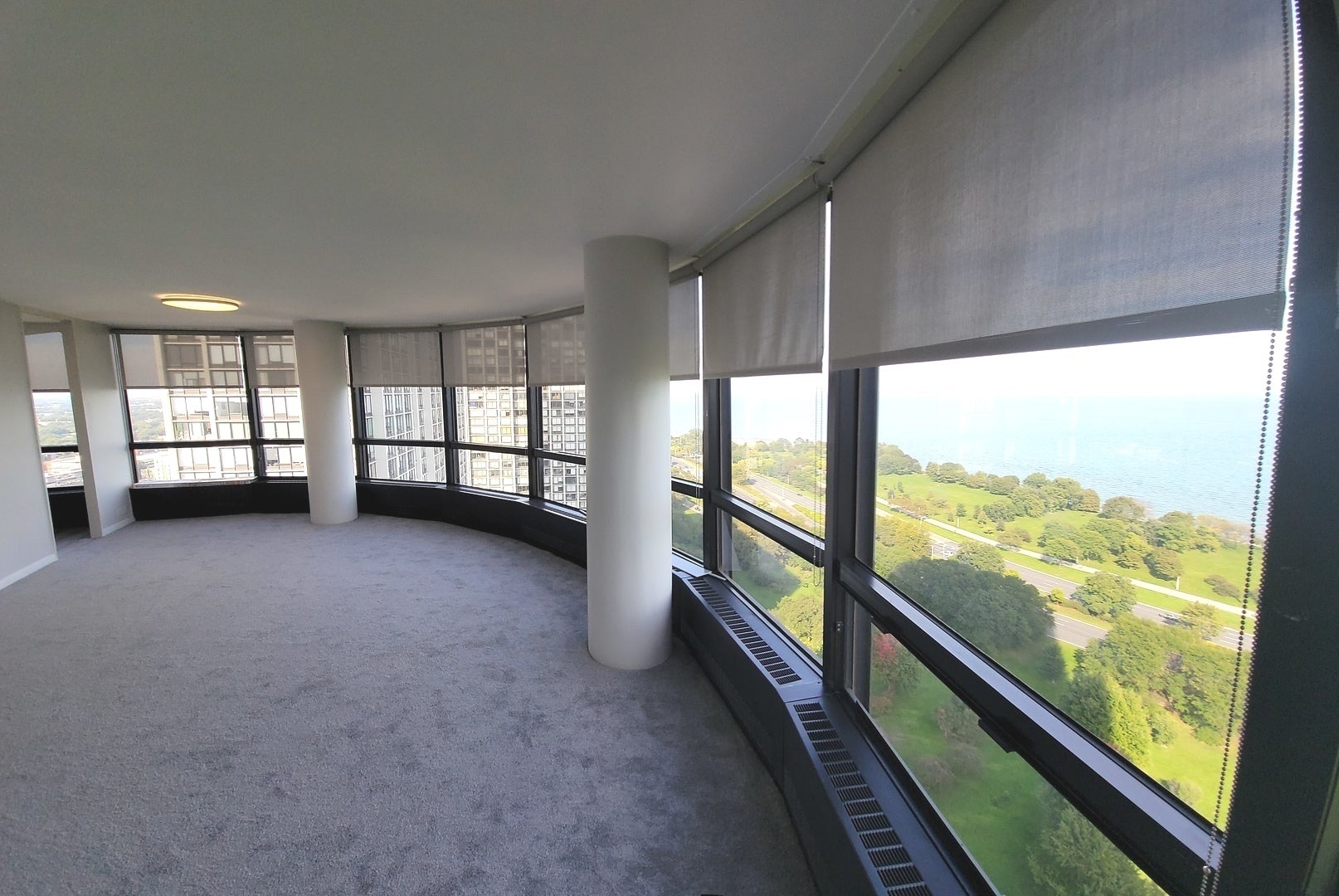 5415 N SHERIDAN Road 2806