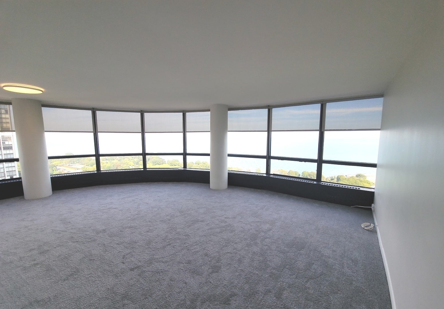 5415 N SHERIDAN Road 2806