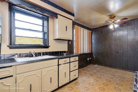 Tiny photo for 241 51st Avenue, Bellwood, IL 60104 (MLS # 12423812)
