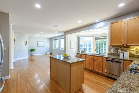Tiny photo for 416 Ptarmigan Place, Lindenhurst, IL 60046 (MLS # 12797829)
