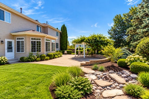 Tiny photo for 416 Ptarmigan Place, Lindenhurst, IL 60046 (MLS # 12797829)