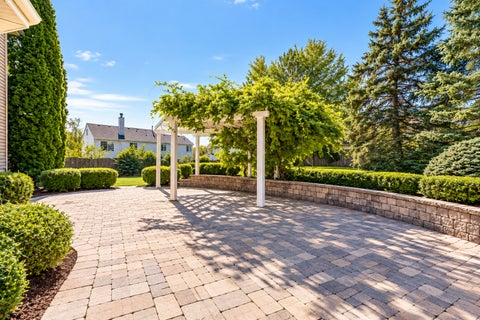 Tiny photo for 416 Ptarmigan Place, Lindenhurst, IL 60046 (MLS # 12797829)