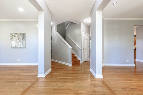 Tiny photo for 416 Ptarmigan Place, Lindenhurst, IL 60046 (MLS # 12797829)