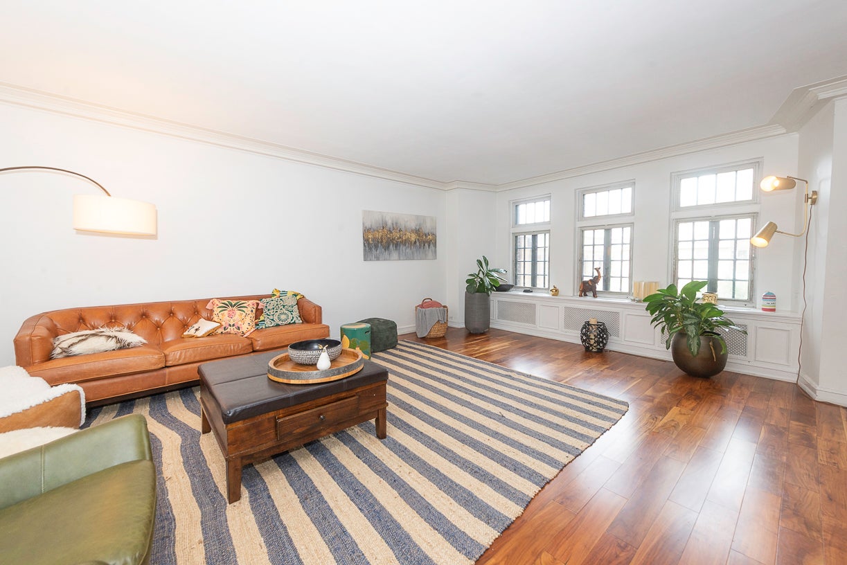 415 W Aldine Avenue 4C