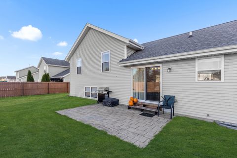 Tiny photo for 853 Wynstone Way, Rockton, IL 61072 (MLS # 12491277)