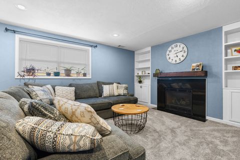 Tiny photo for 853 Wynstone Way, Rockton, IL 61072 (MLS # 12491277)