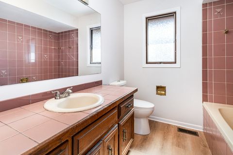 Tiny photo for 6345 Parkwood Court, Oak Forest, IL 60452 (MLS # 12524262)