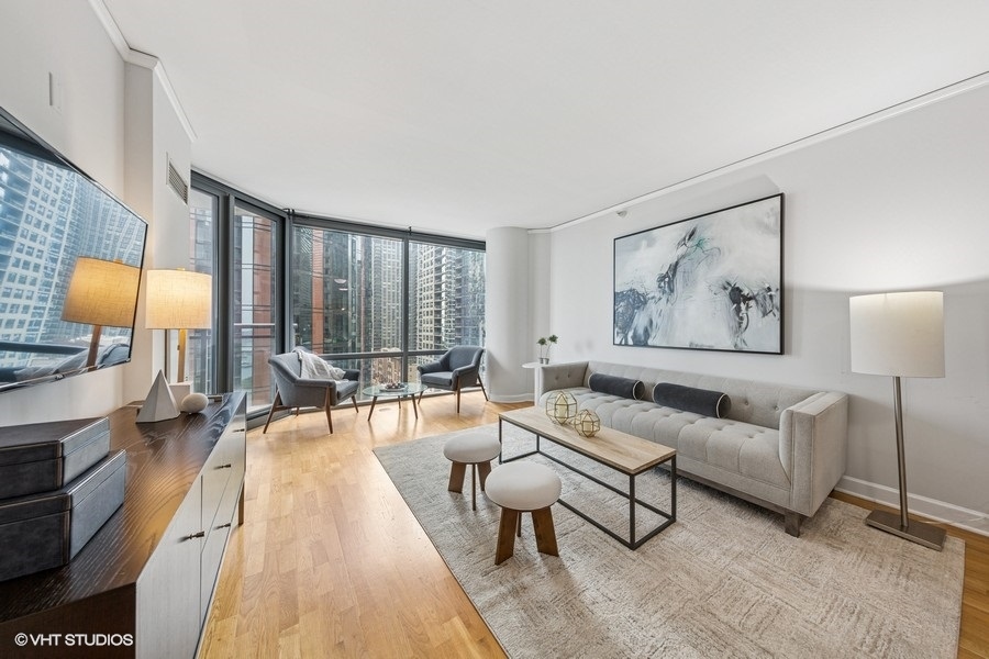 450 E Waterside Drive 906