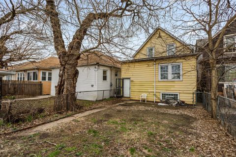 Tiny photo for 7526 S Merrill Avenue, Chicago, IL 60649 (MLS # 12333036)