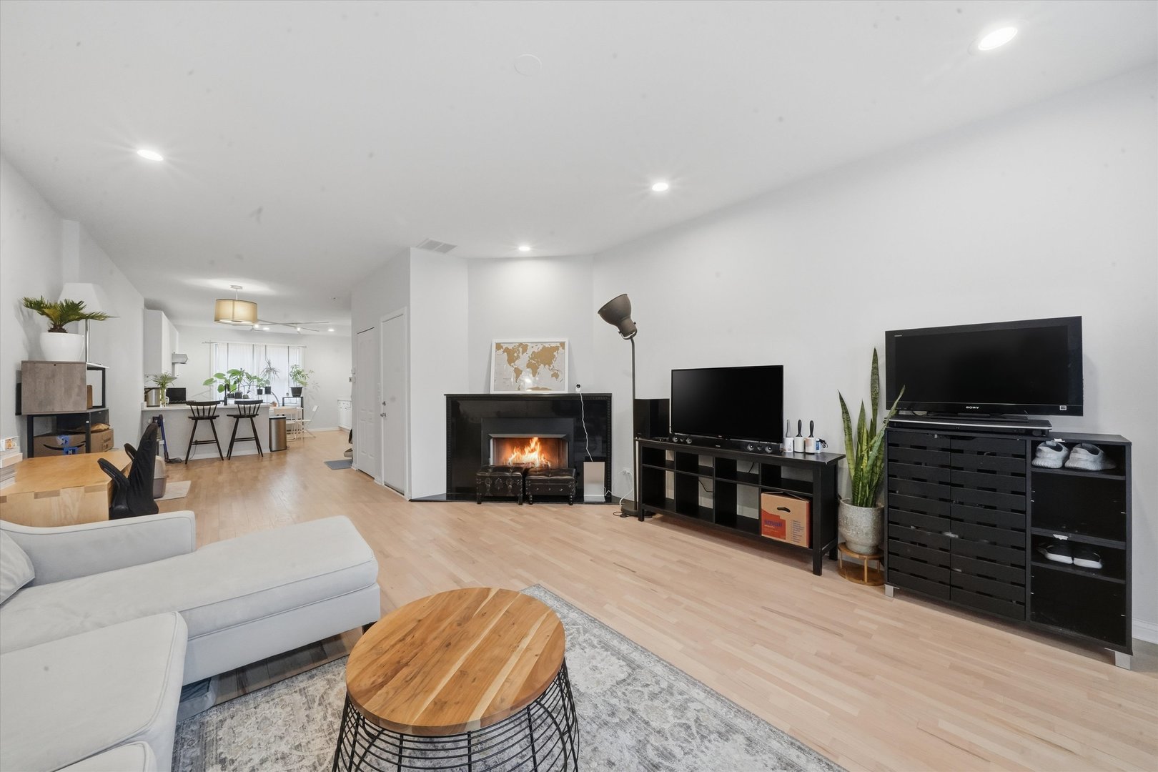 1812 S State Street 27