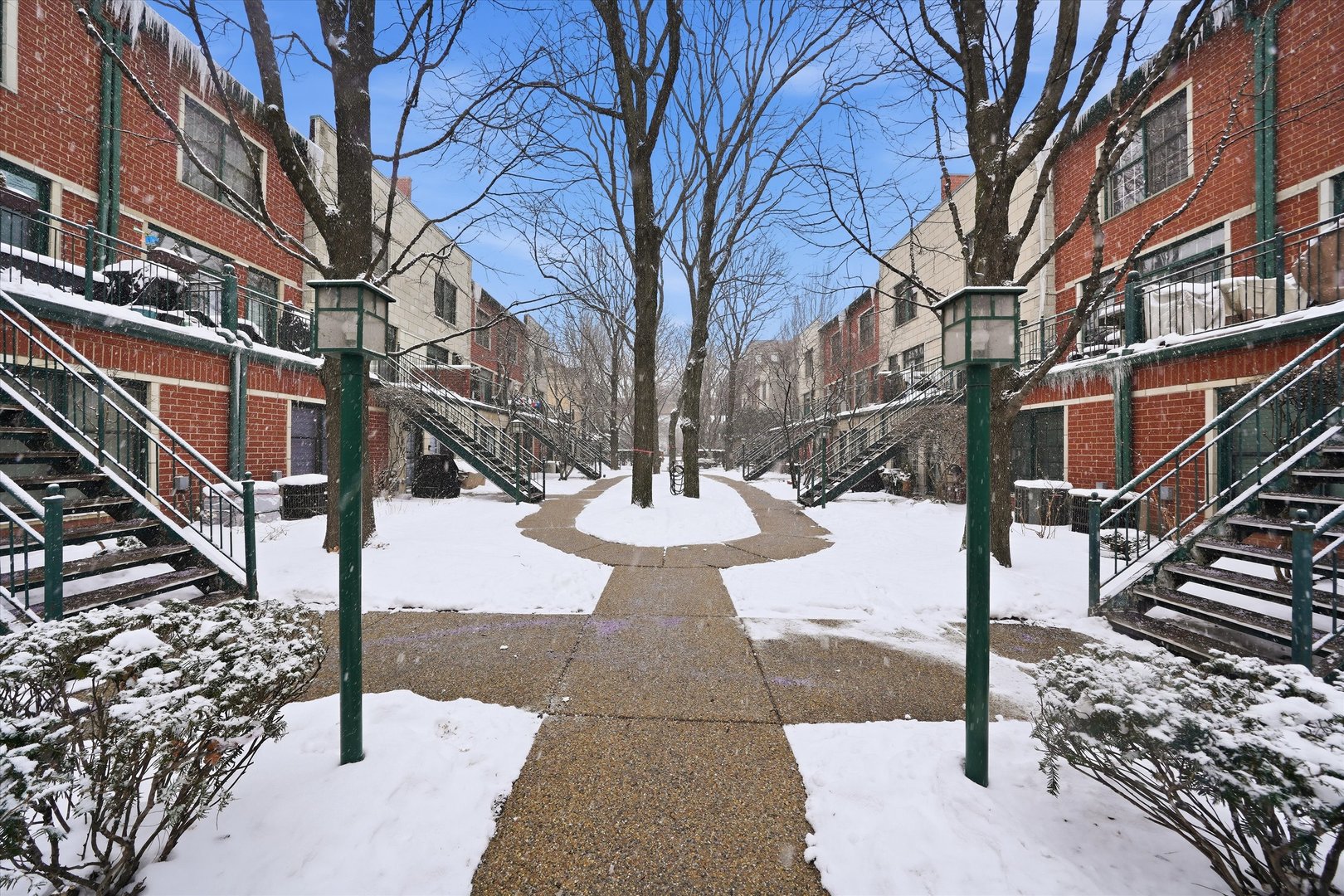 1812 S State Street 27