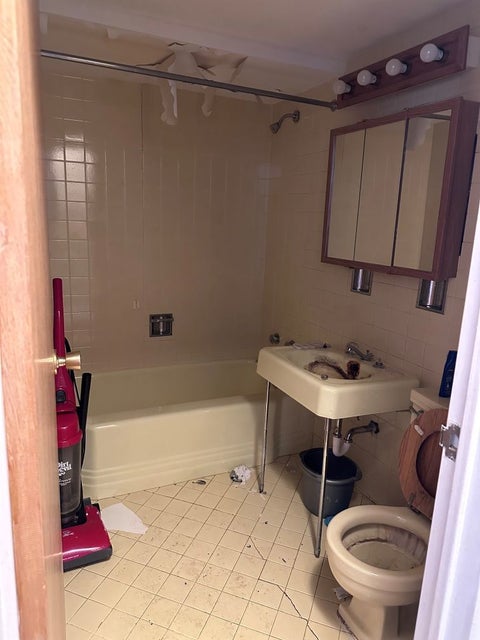 Tiny photo for 2612 Central Drive #1N, Flossmoor, IL 60422 (MLS # 12703524)