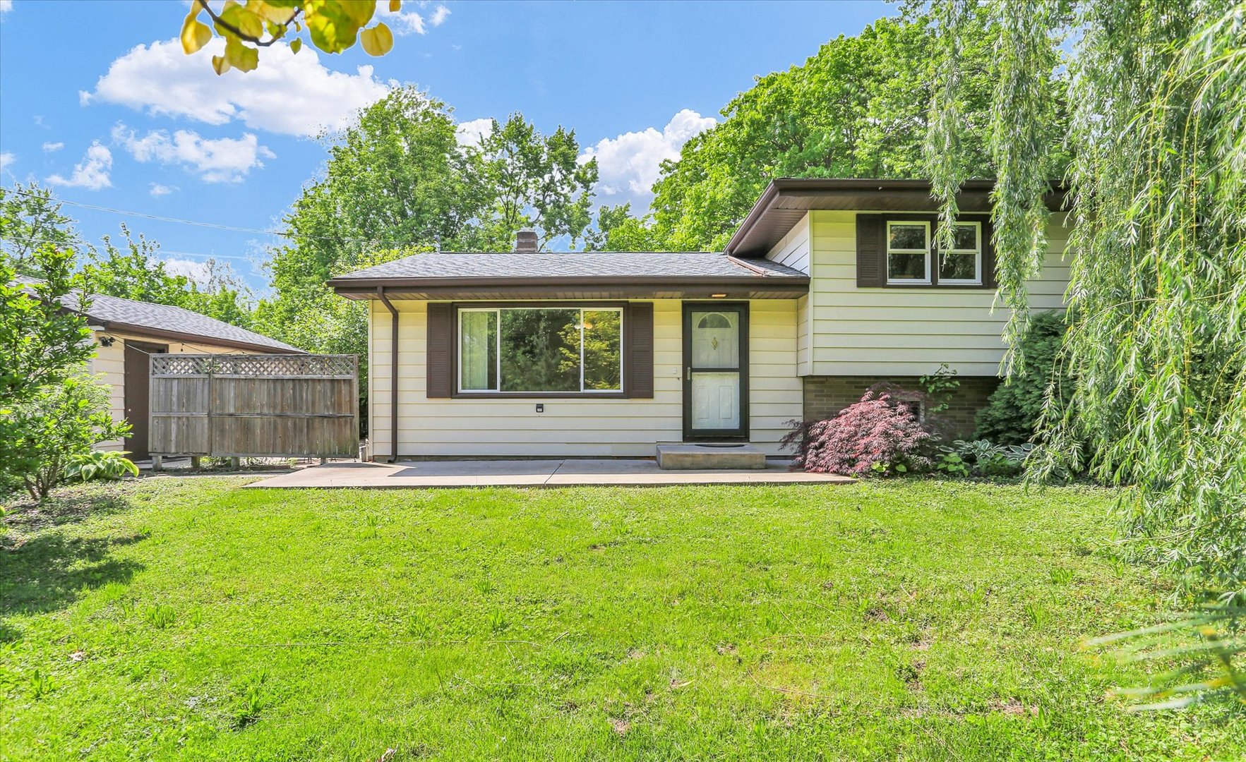 2705 E Main Street