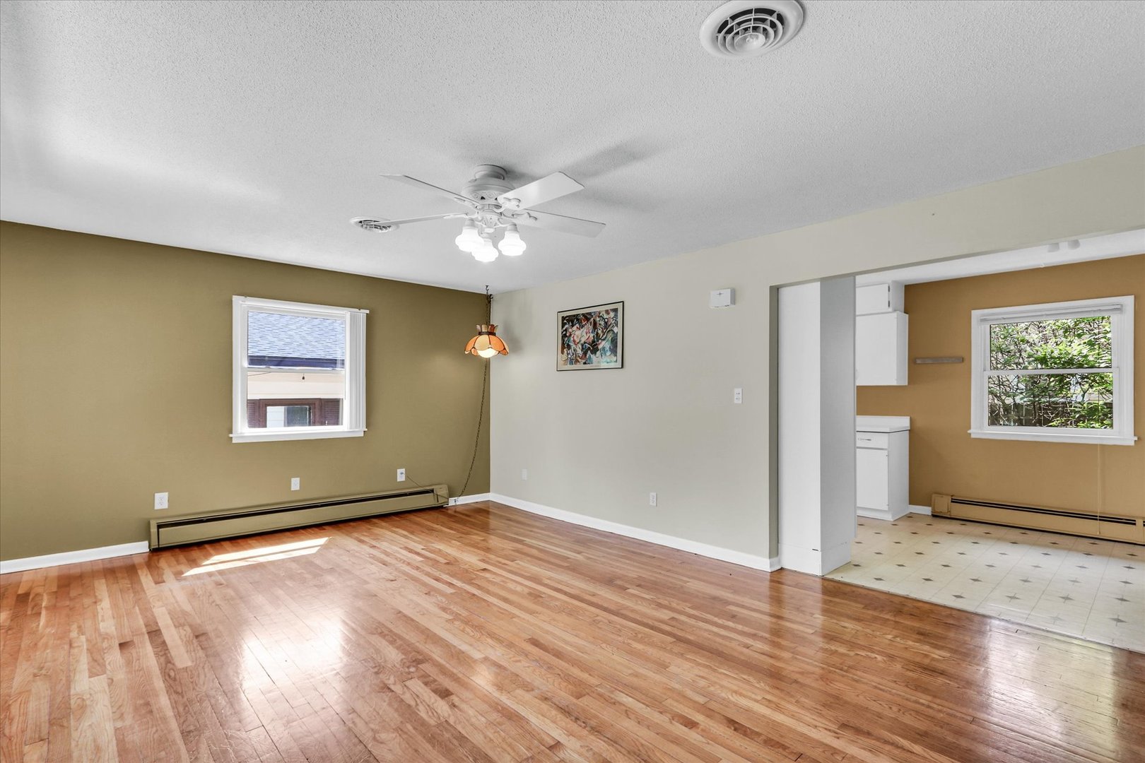 2705 E Main Street