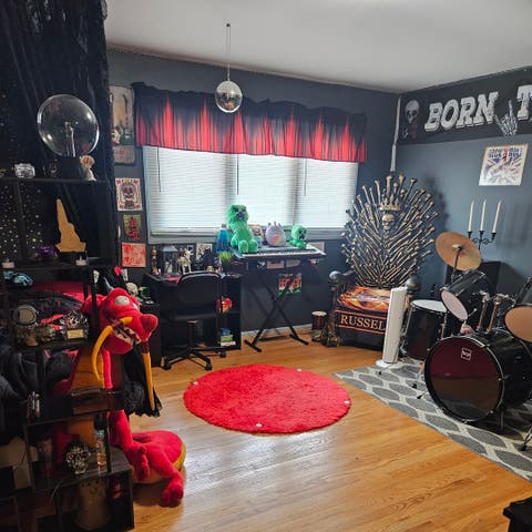 Tiny photo for 9157 S 83rd Court, Hickory Hills, IL 60457 (MLS # 12693945)