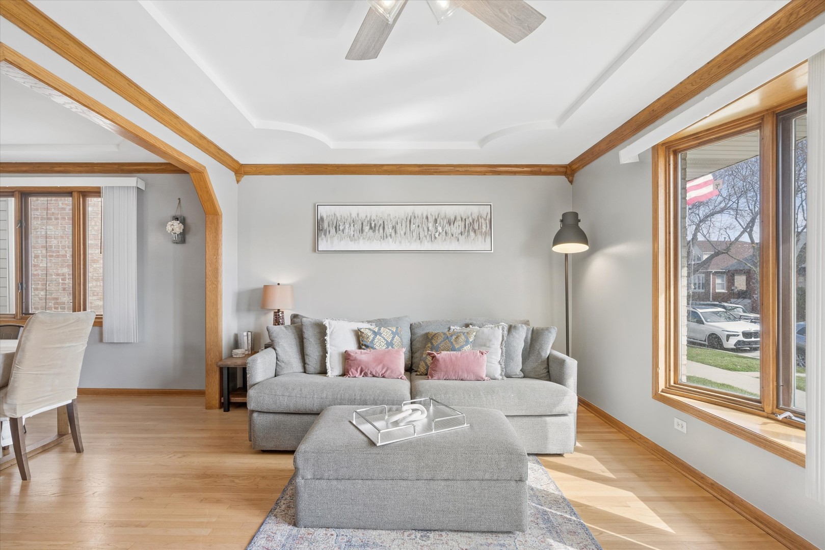 5446 S Rutherford Avenue