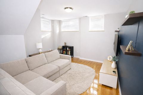 Tiny photo for 4452 S University Avenue #1S, Chicago, IL 60653 (MLS # 12561691)