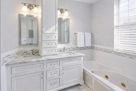 Tiny photo for 4452 S University Avenue #1S, Chicago, IL 60653 (MLS # 12561691)