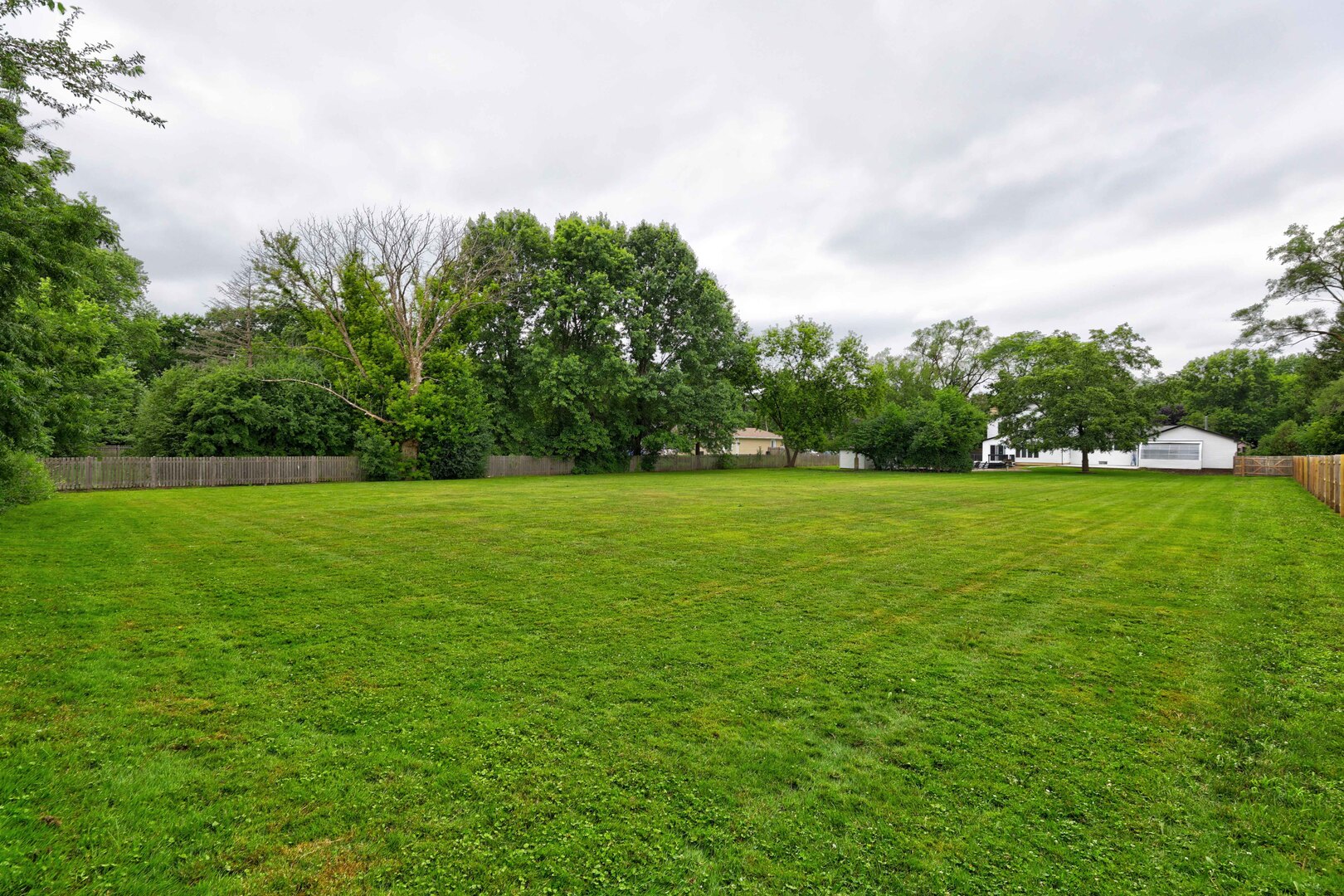 7001 W Meadow Lane Road