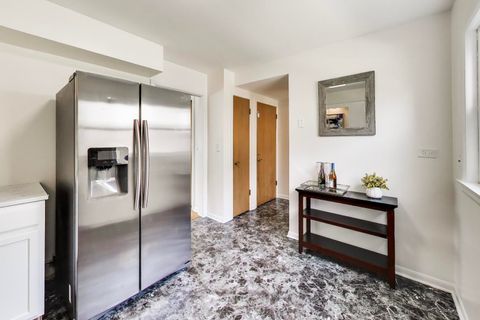 Tiny photo for 1812 Oakton Street, Evanston, IL 60202 (MLS # 12592752)