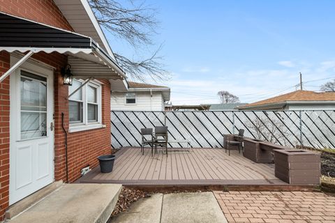 A home in Oak Lawn