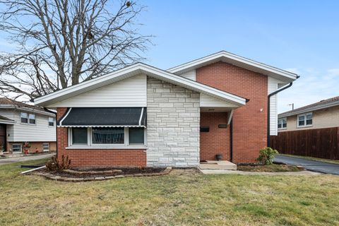 A home in Oak Lawn