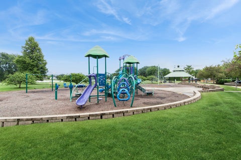 Tiny photo for 1289 Narragansett Drive, Carol Stream, IL 60188 (MLS # 12668734)