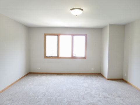 Tiny photo for 358 Mayo Lane, Bloomingdale, IL 60108 (MLS # 12473335)