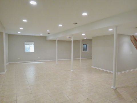 Tiny photo for 358 Mayo Lane, Bloomingdale, IL 60108 (MLS # 12473335)