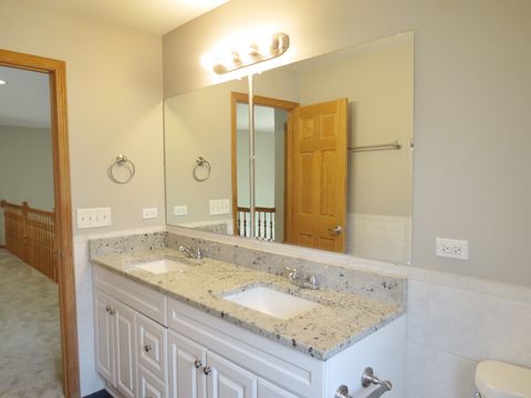 Tiny photo for 358 Mayo Lane, Bloomingdale, IL 60108 (MLS # 12473335)