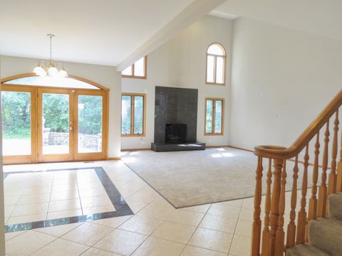 Tiny photo for 358 Mayo Lane, Bloomingdale, IL 60108 (MLS # 12473335)