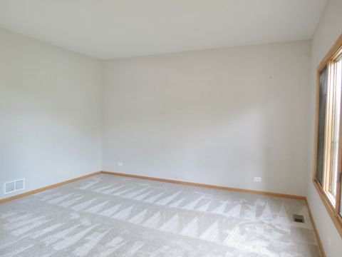 Tiny photo for 358 Mayo Lane, Bloomingdale, IL 60108 (MLS # 12473335)