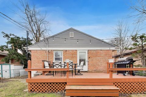 Tiny photo for 5310 Davis Street, Skokie, IL 60077 (MLS # 12602195)