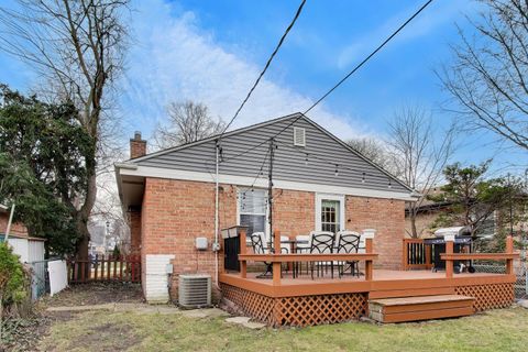 Tiny photo for 5310 Davis Street, Skokie, IL 60077 (MLS # 12602195)