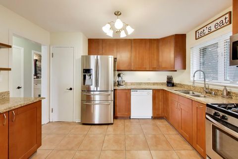Tiny photo for 5310 Davis Street, Skokie, IL 60077 (MLS # 12602195)