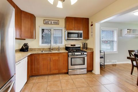 Tiny photo for 5310 Davis Street, Skokie, IL 60077 (MLS # 12602195)
