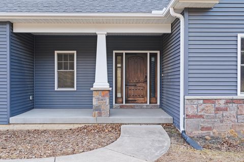 Tiny photo for 3504 Shadow Wood Court, Milan, IL 61264 (MLS # 12556393)