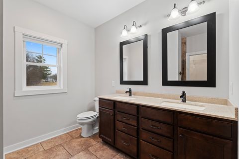 Tiny photo for 3504 Shadow Wood Court, Milan, IL 61264 (MLS # 12556393)