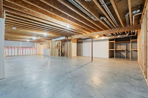 Tiny photo for 3504 Shadow Wood Court, Milan, IL 61264 (MLS # 12556393)