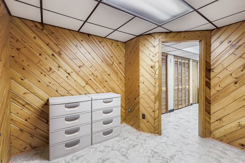 Tiny photo for 668 Shoreline Road, Lake Barrington, IL 60010 (MLS # 12504731)