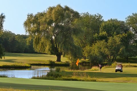 Tiny photo for 668 Shoreline Road, Lake Barrington, IL 60010 (MLS # 12504731)