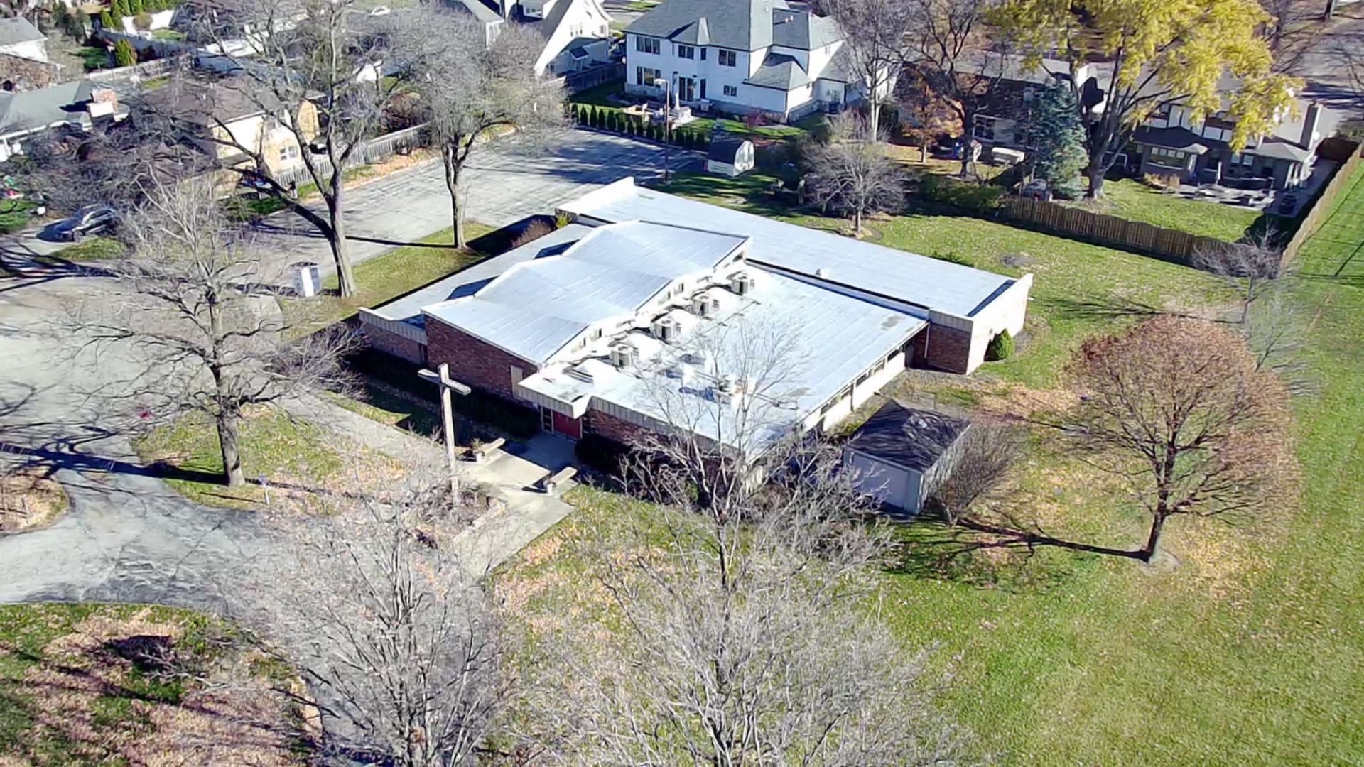 5129 Wolf Road